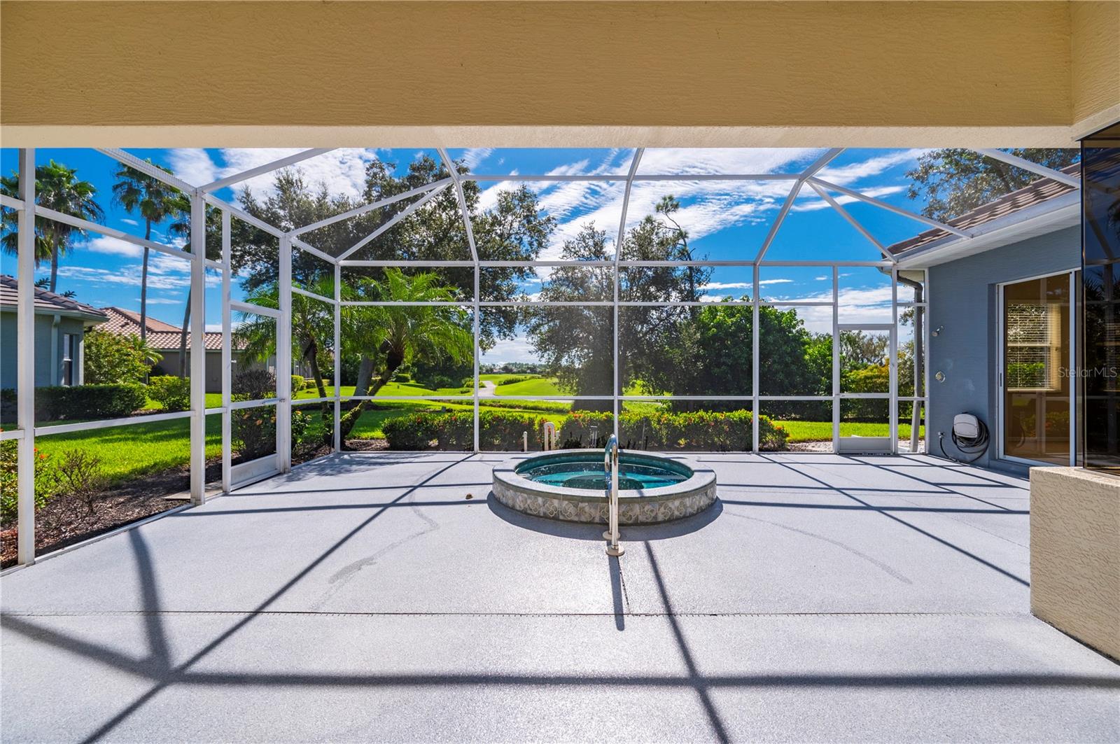 5365 PINE SHADOW LN — photo 17