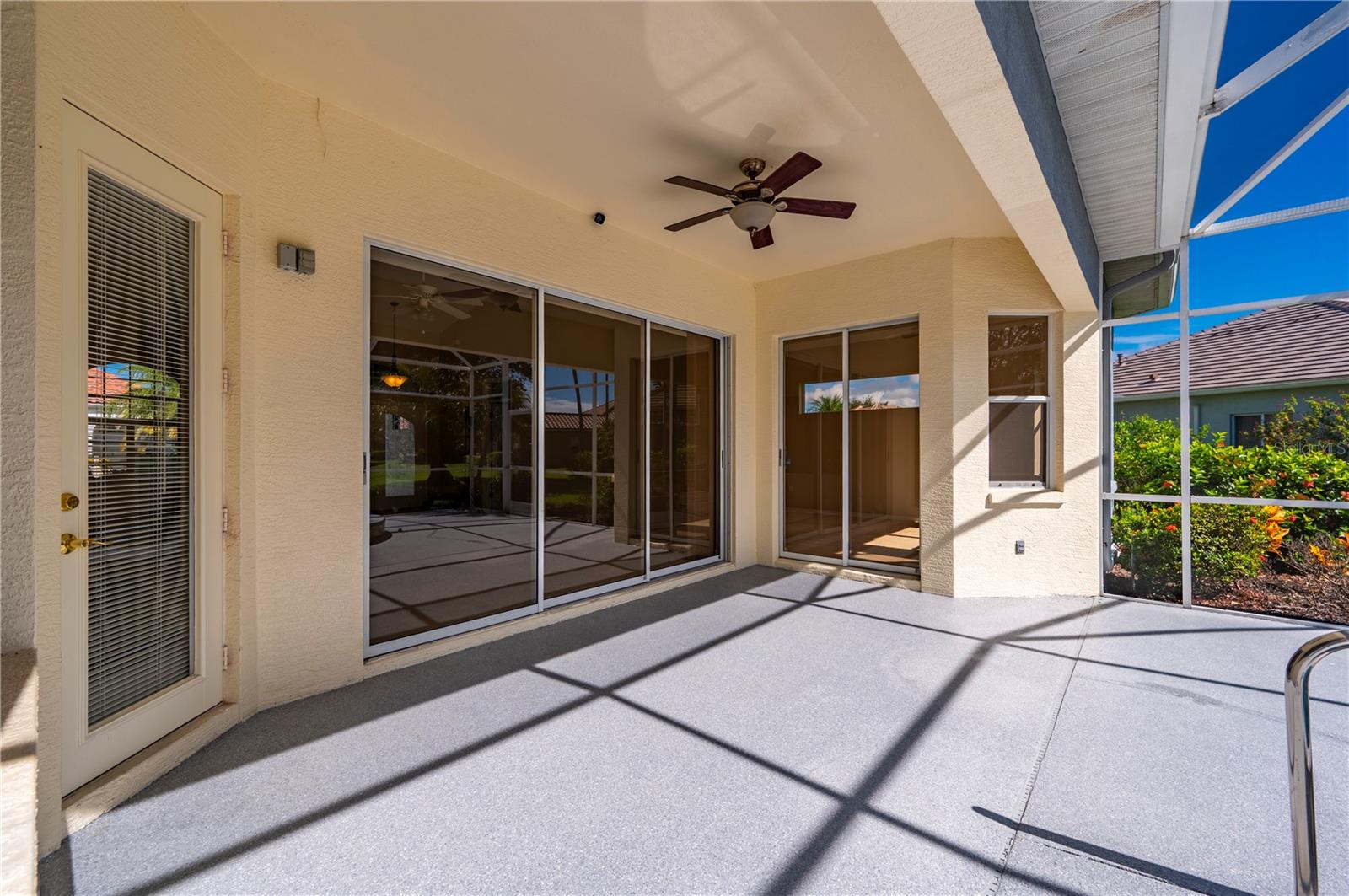 5365 PINE SHADOW LN — photo 19