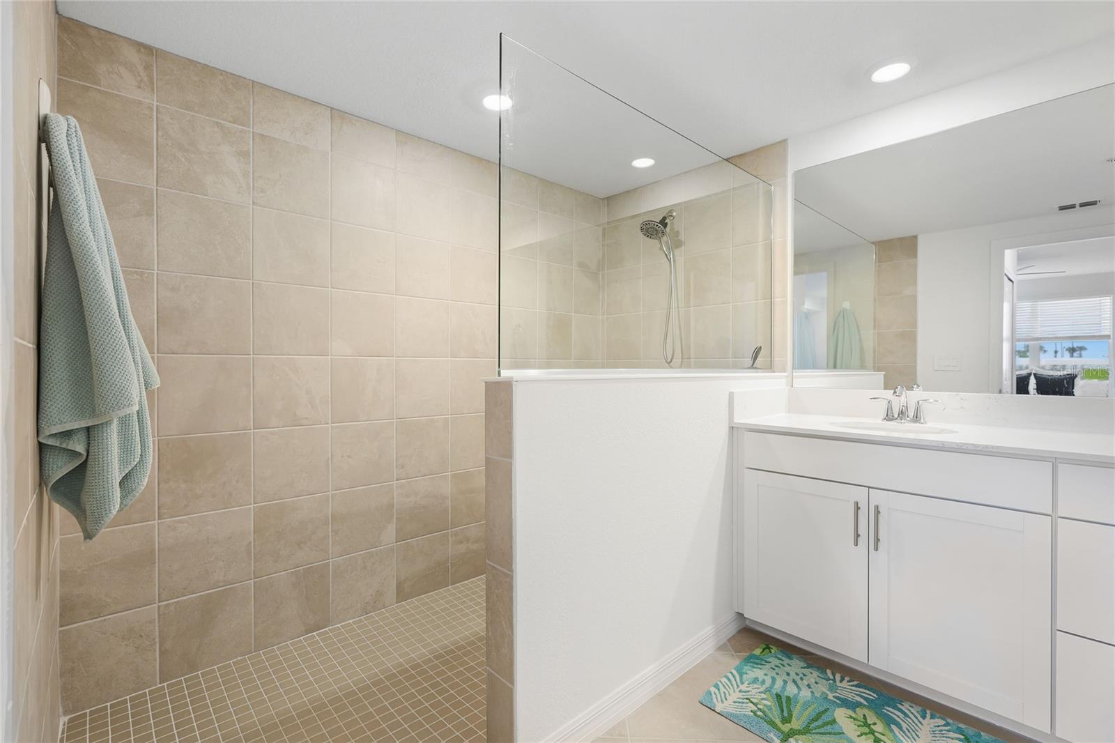 12640 RADIANCE CT #102 — photo 22
