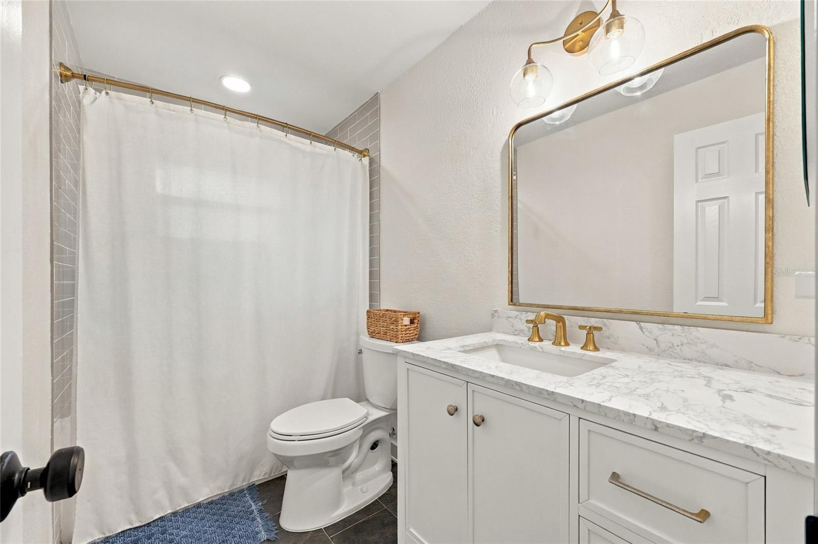 4762 ARROW RD — photo 28