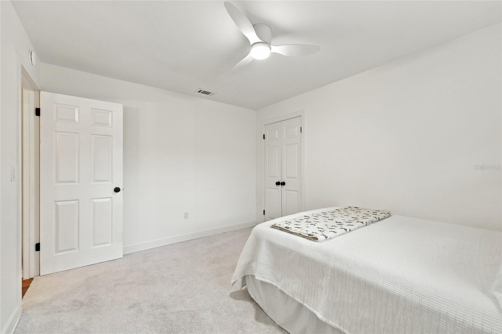 4762 ARROW RD — photo 32
