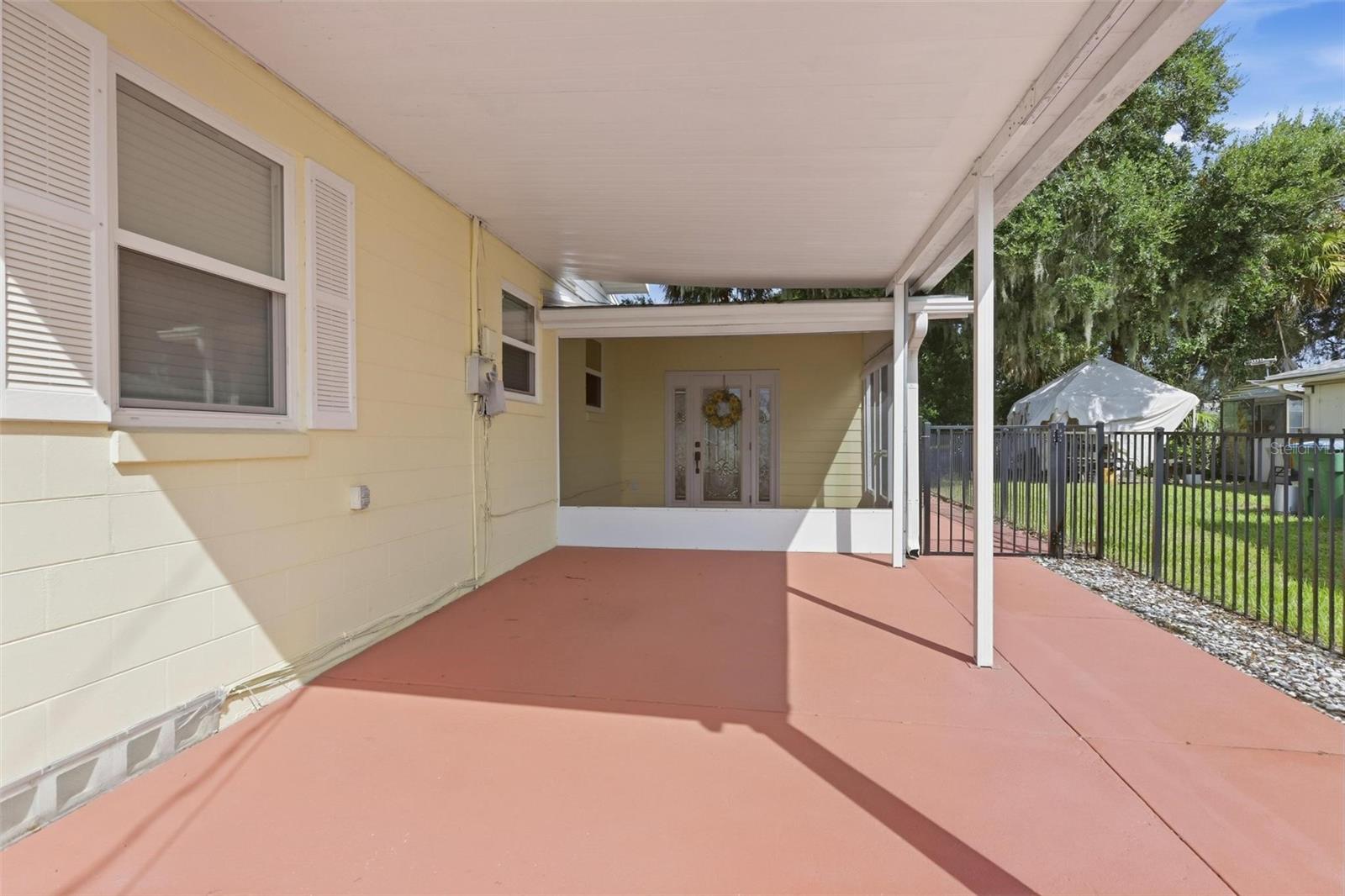 109 WESTERN AVE — photo 5
