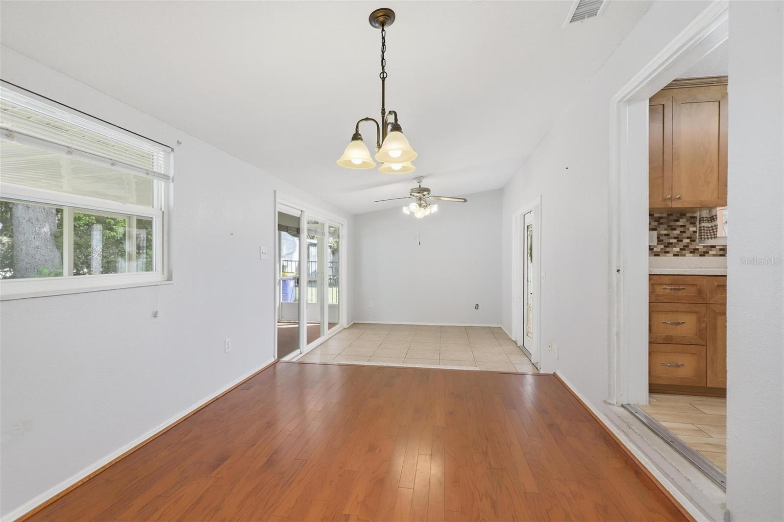 109 WESTERN AVE — photo 13