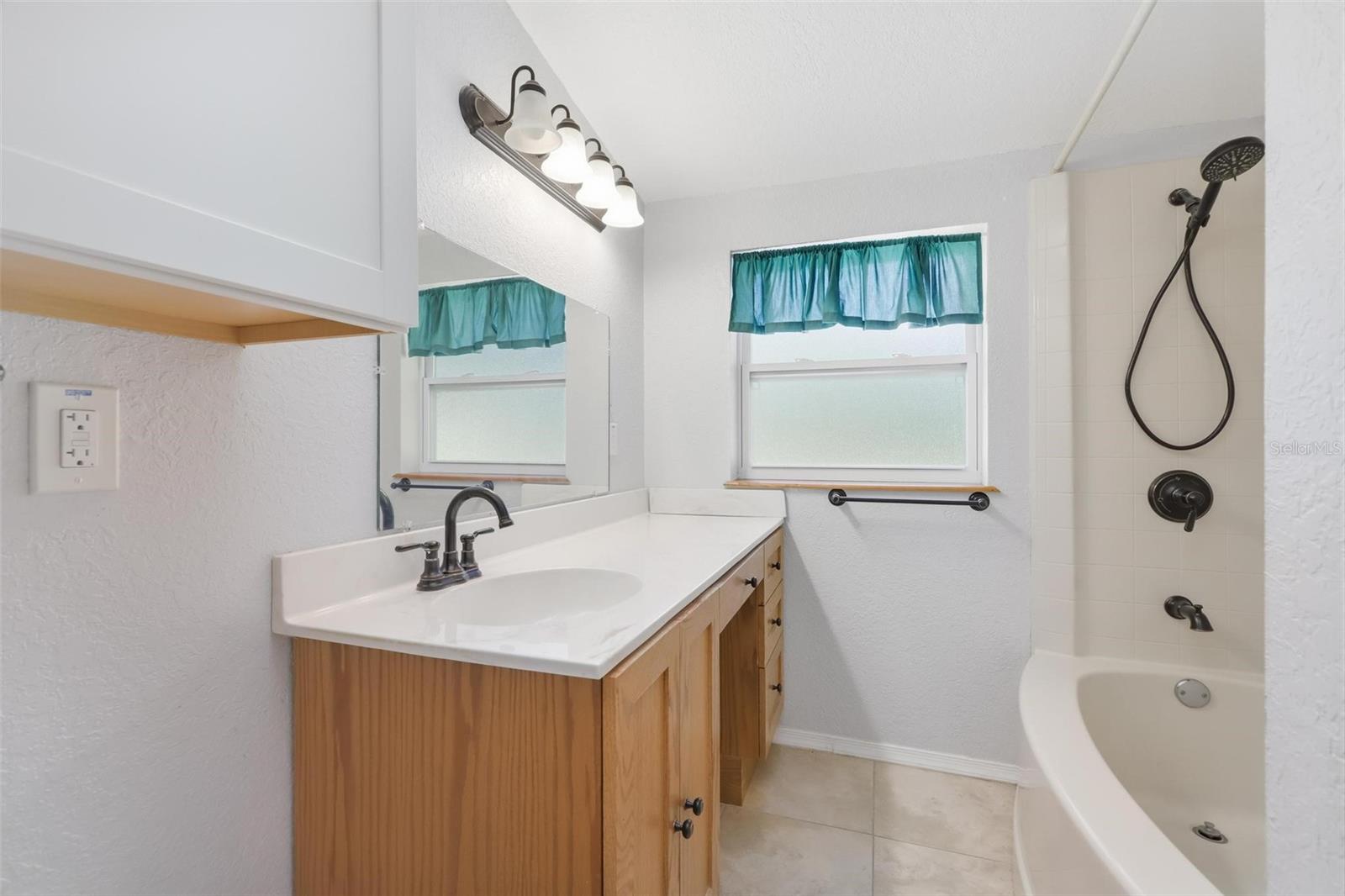 109 WESTERN AVE — photo 26
