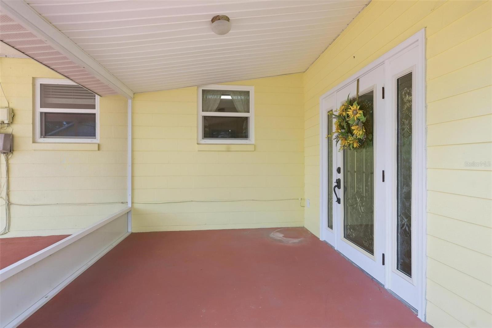 109 WESTERN AVE — photo 31