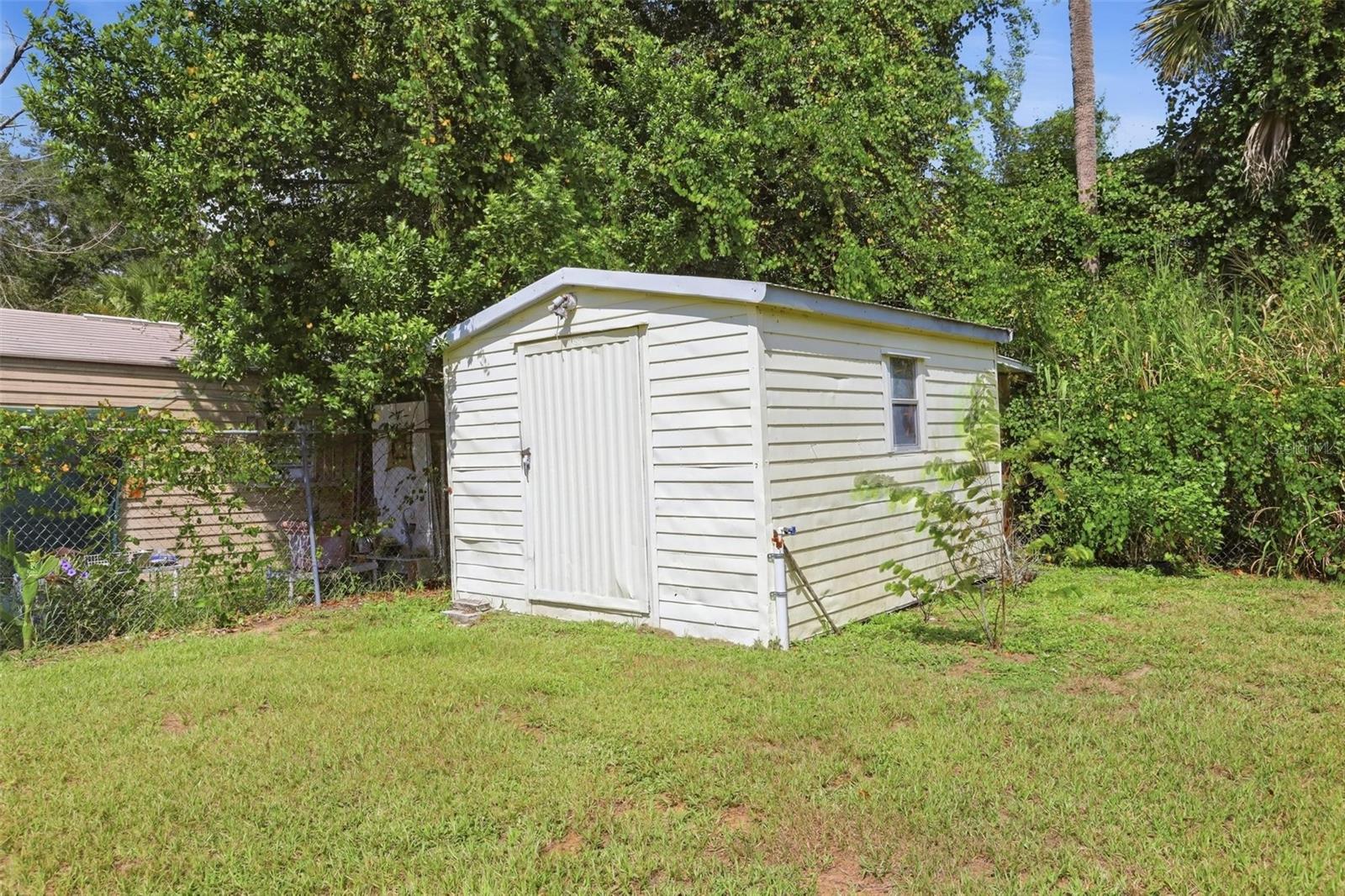 109 WESTERN AVE — photo 36