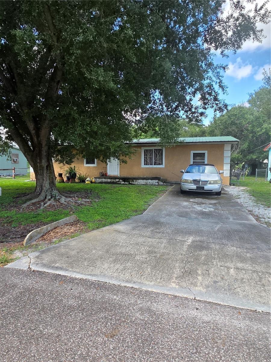 419 N 14TH AVE photo