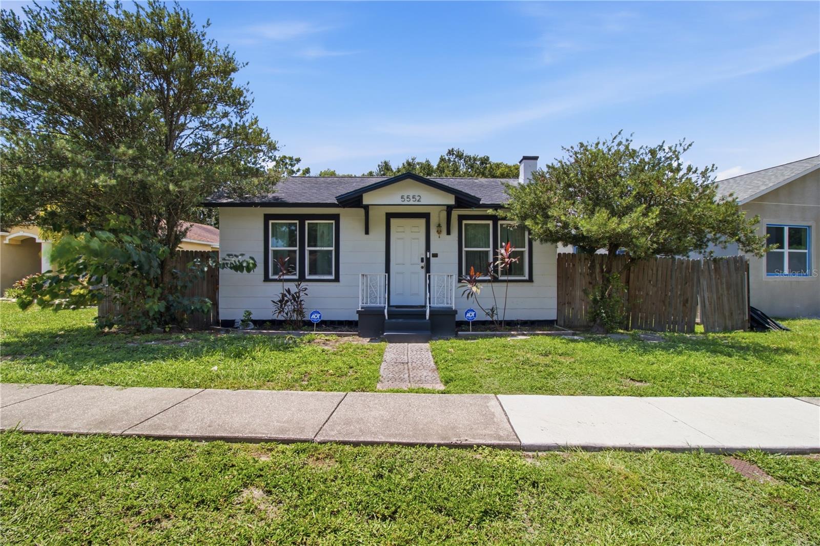 5552 CRISSMAN DR N photo