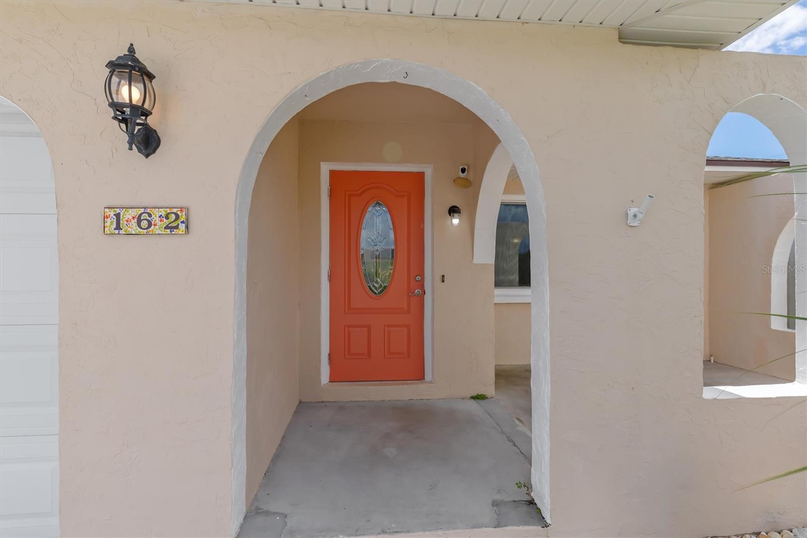 162 ANNAPOLIS LN — photo 2