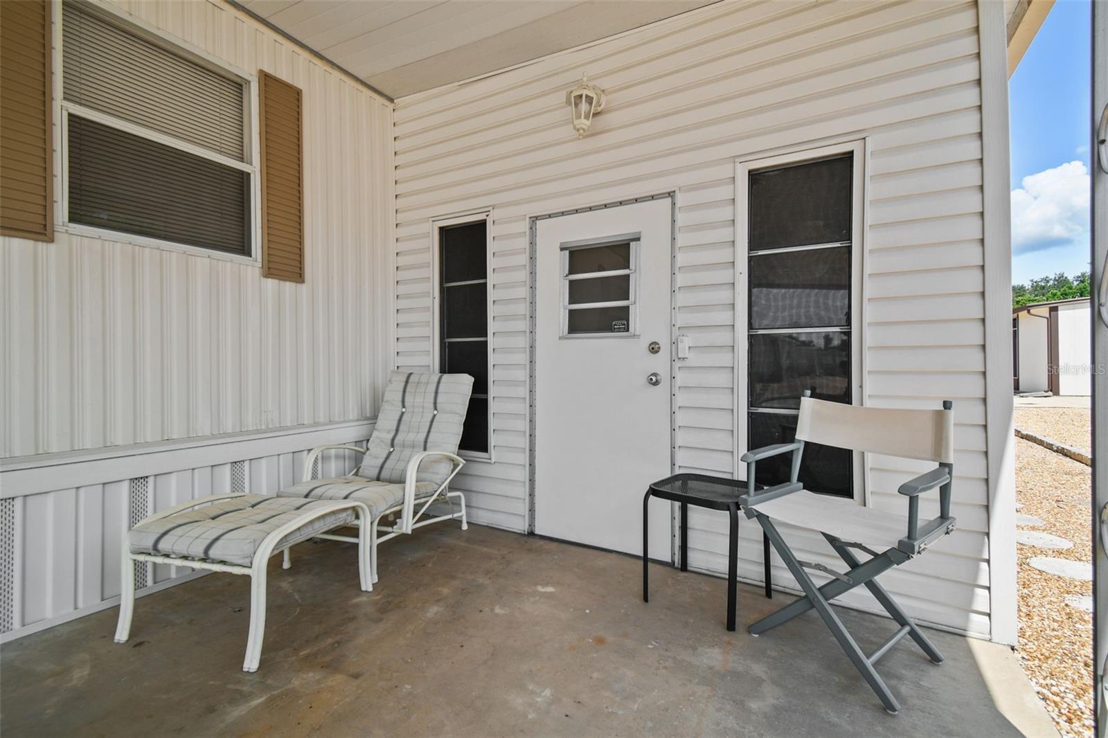 12200 BONANZA DR — photo 2