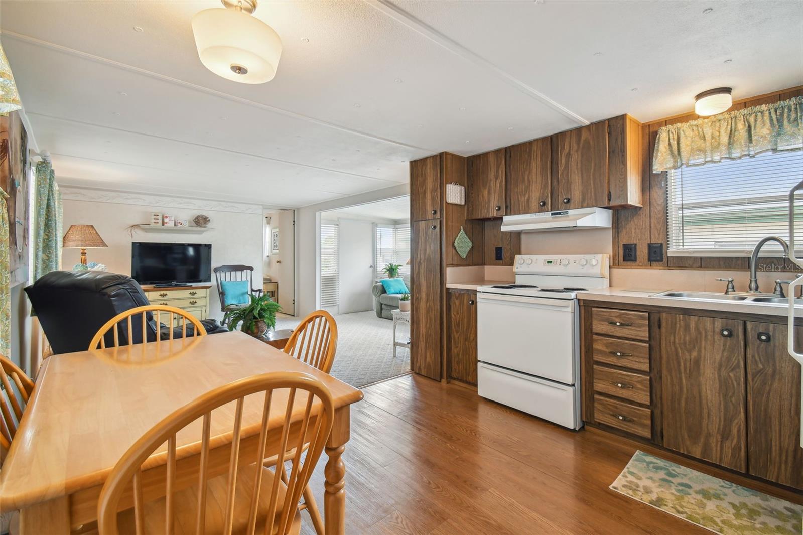 12200 BONANZA DR — photo 5