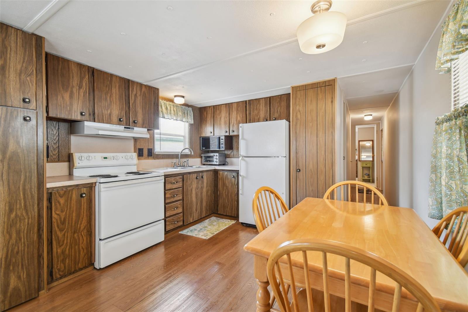12200 BONANZA DR — photo 7