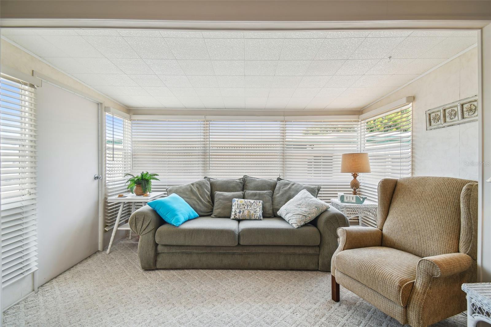12200 BONANZA DR — photo 12