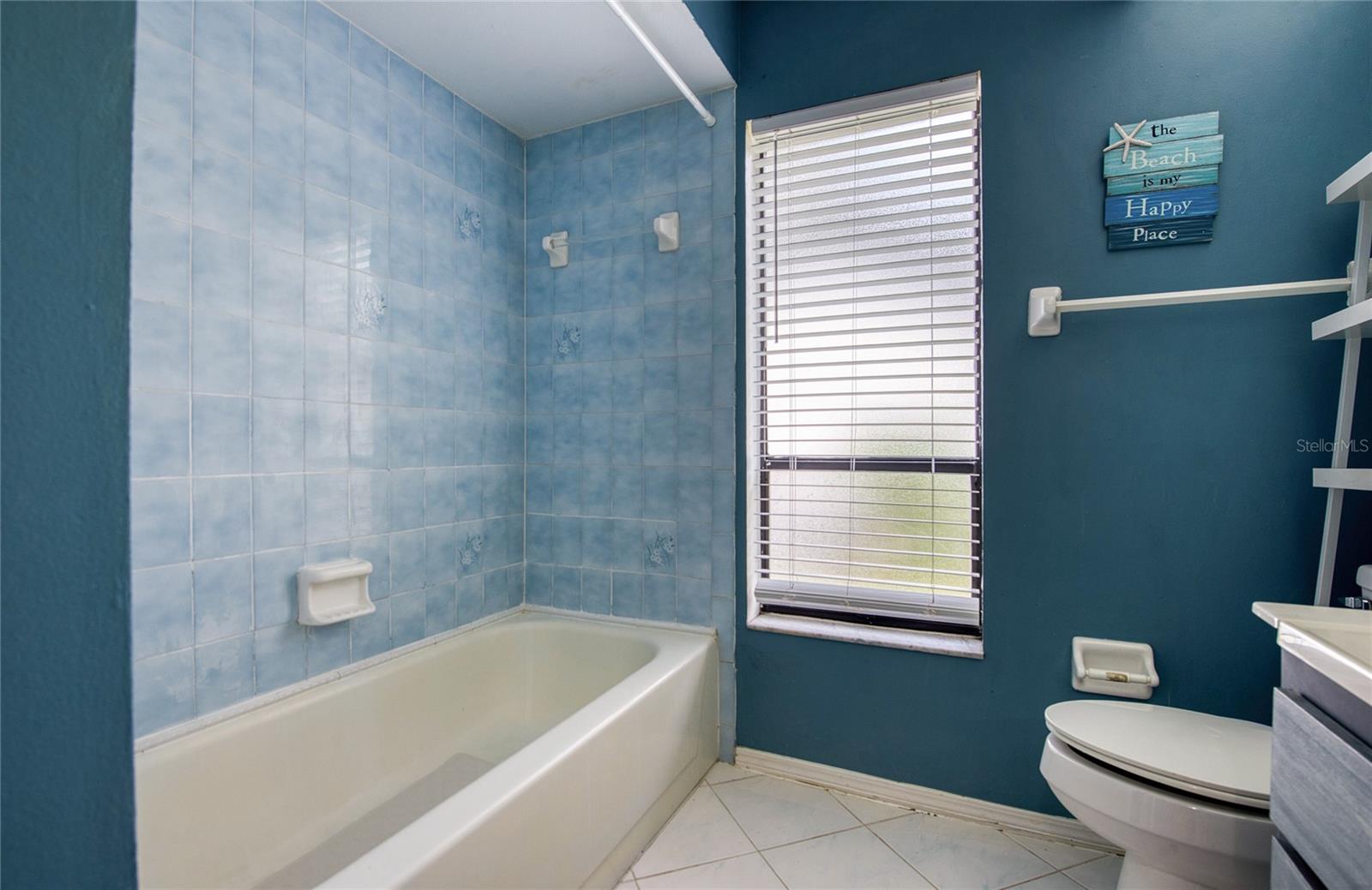 2143 SALISBURY CT — photo 24