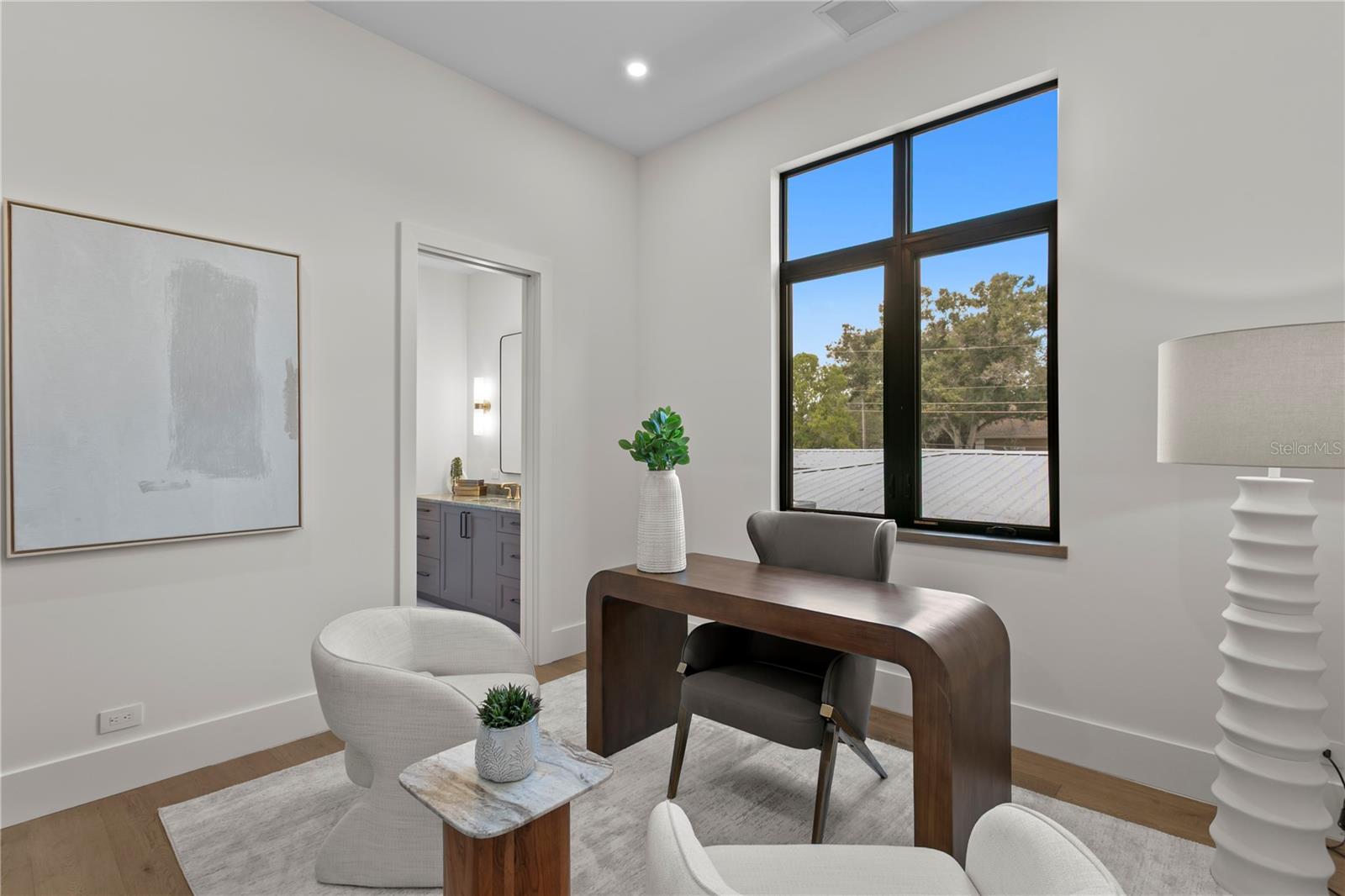 403 S BARBARA LN — photo 43