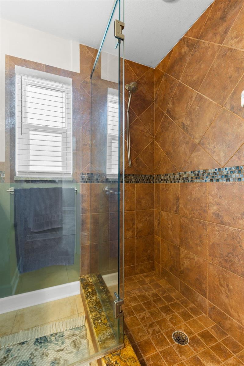 14271 IROQUOIS AVE — photo 29