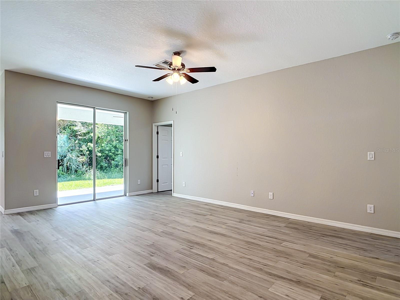 3073 TULSA AVE — photo 10