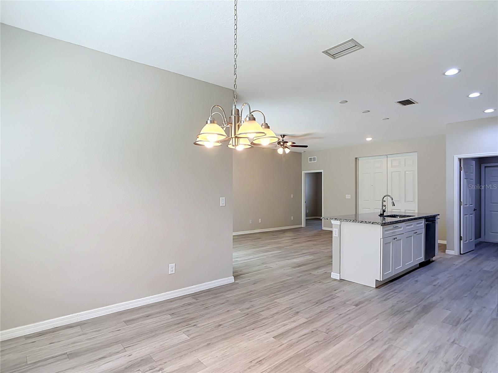 3073 TULSA AVE — photo 18