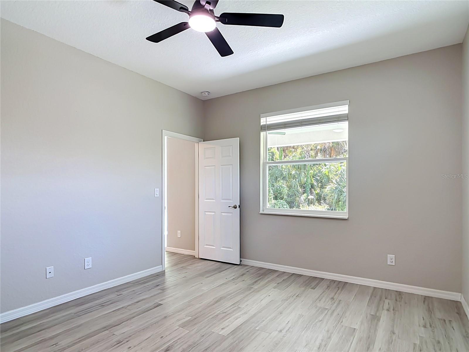 3073 TULSA AVE — photo 28