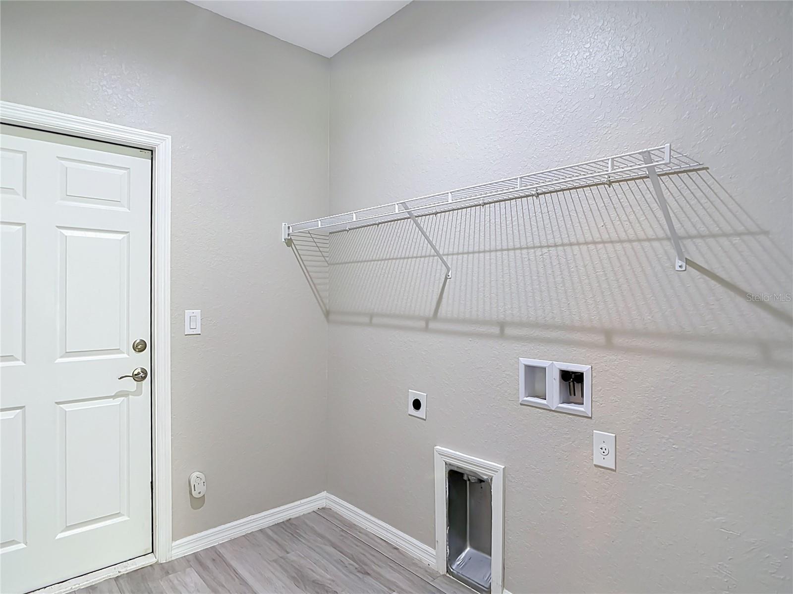 3073 TULSA AVE — photo 31