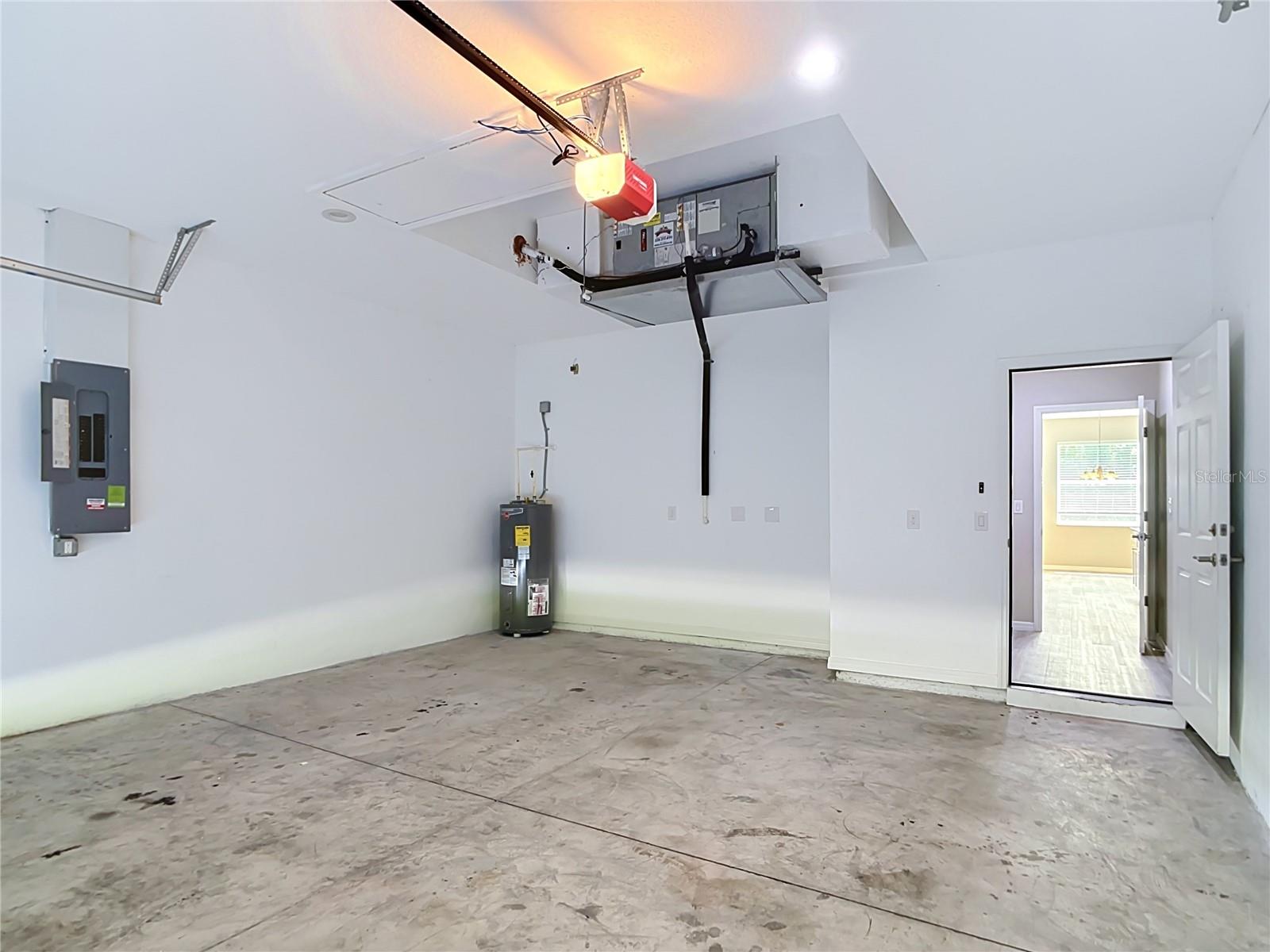 3073 TULSA AVE — photo 33