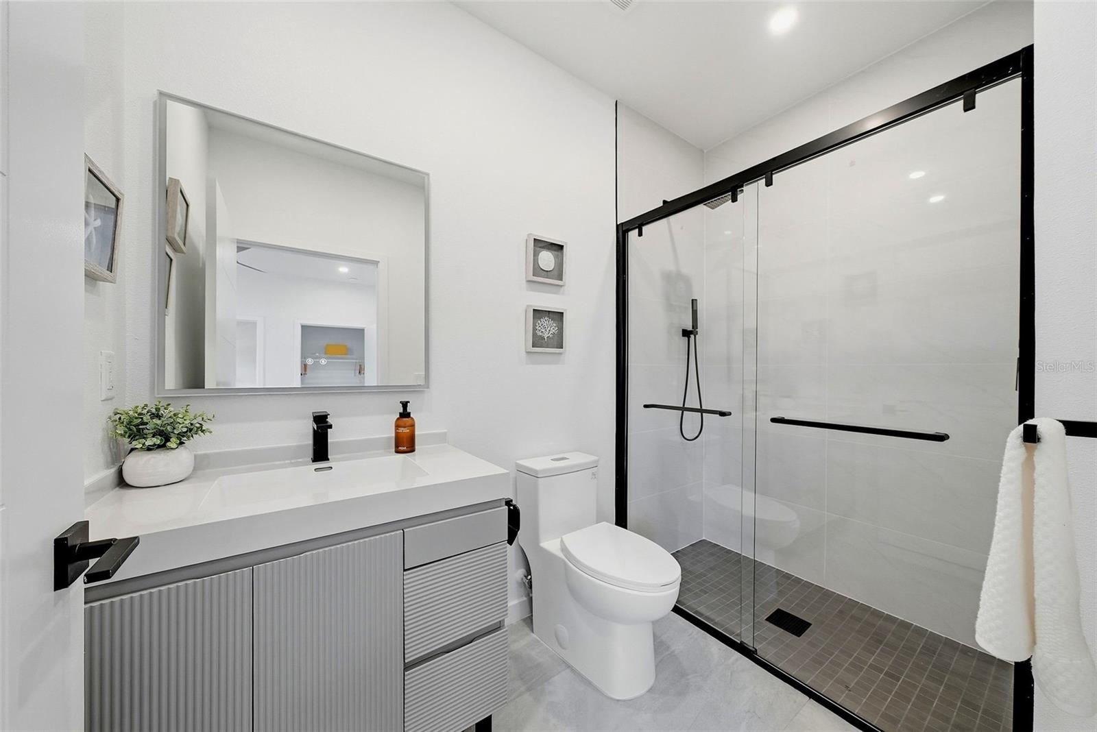 2104 4TH ST S #3 — photo 34