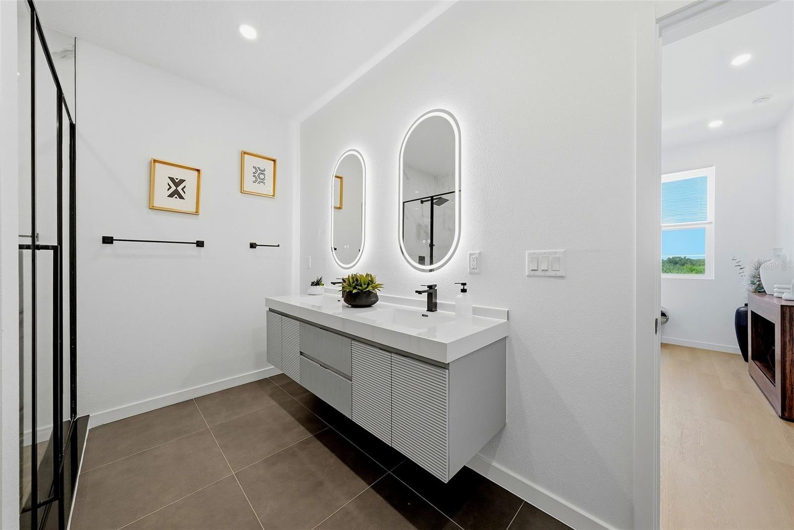 2104 4TH ST S #3 — photo 38