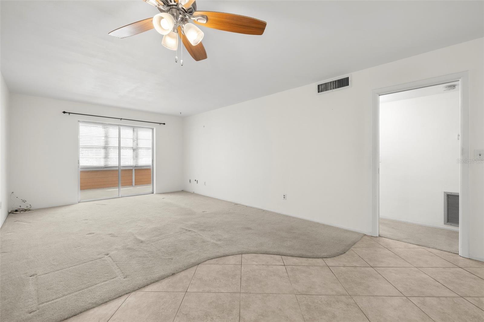 400 GLENNES LN #206 — photo 5
