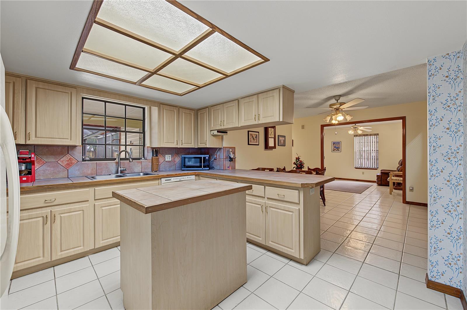 4926 PARSON BROWN LN — photo 8
