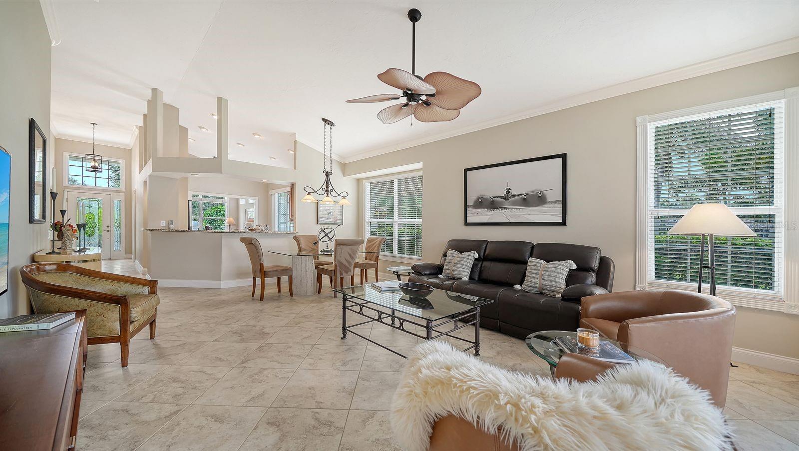 7126 KENSINGTON CT — photo 15