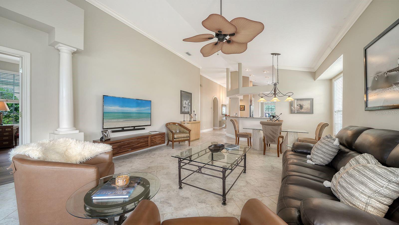 7126 KENSINGTON CT — photo 16
