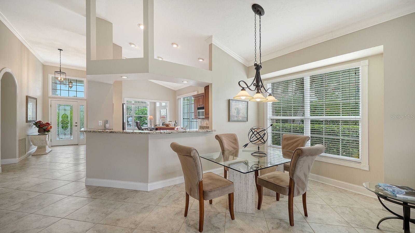 7126 KENSINGTON CT — photo 17
