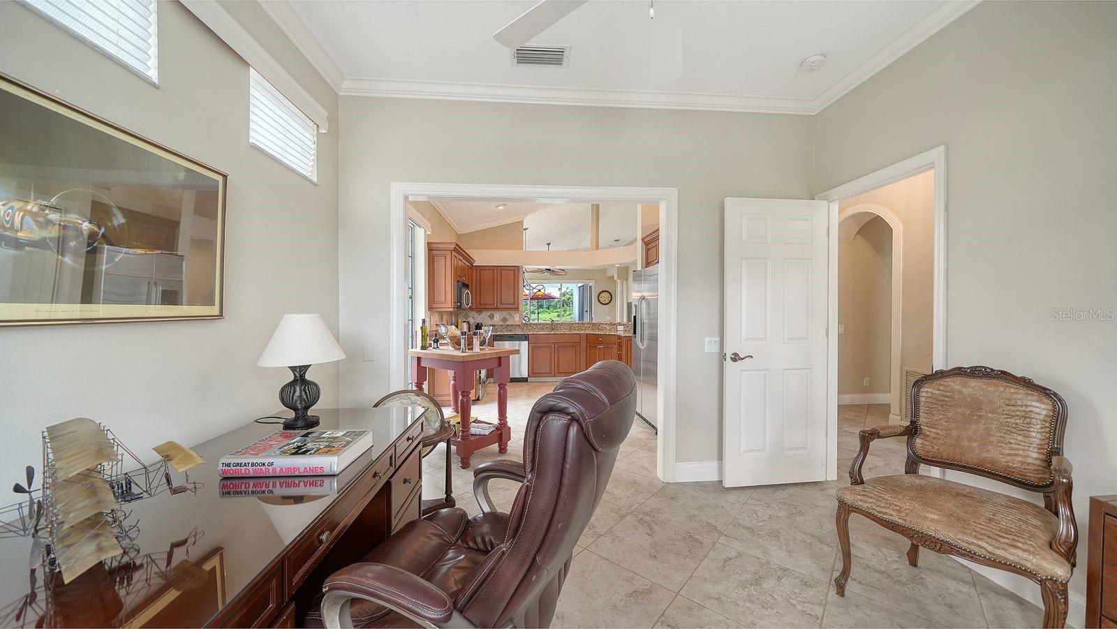 7126 KENSINGTON CT — photo 28