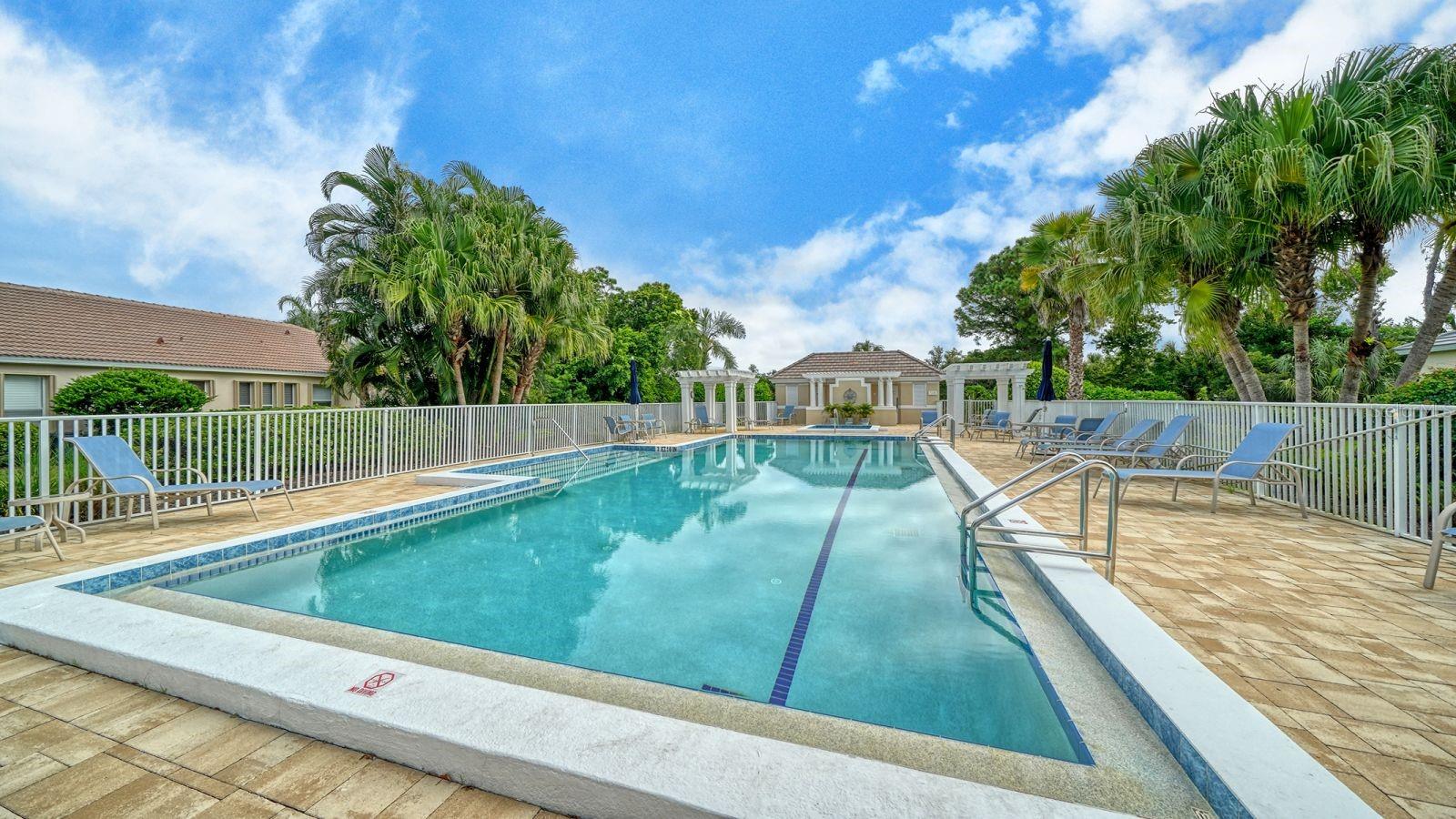 7126 KENSINGTON CT — photo 38
