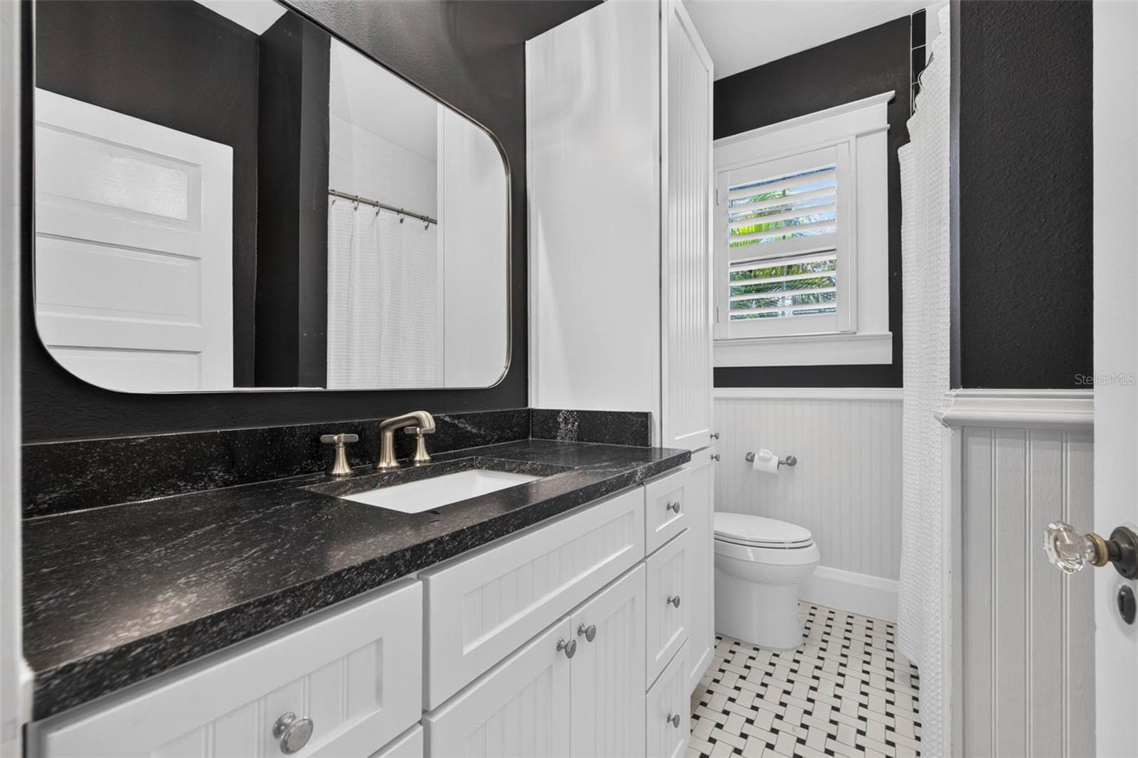 1407 S MOODY AVE — photo 24