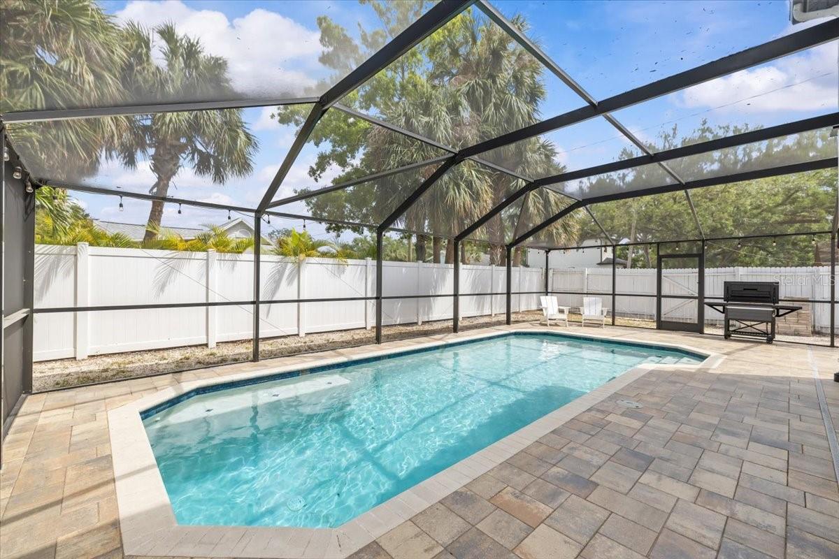 7318 S KISSIMMEE ST — photo 4