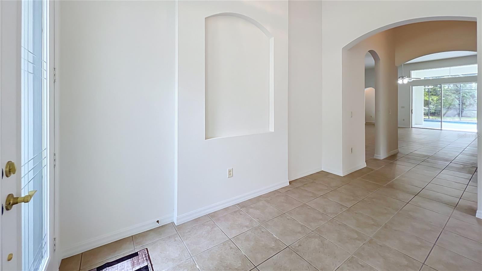 6930 REMINGTON VIEW CT — photo 3