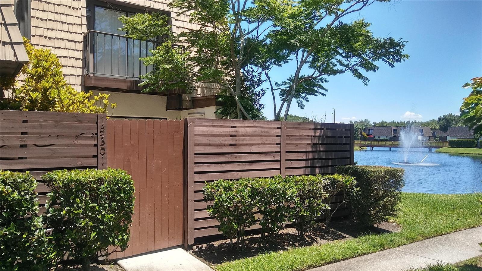 15301 W POND WOODS DR #303 photo