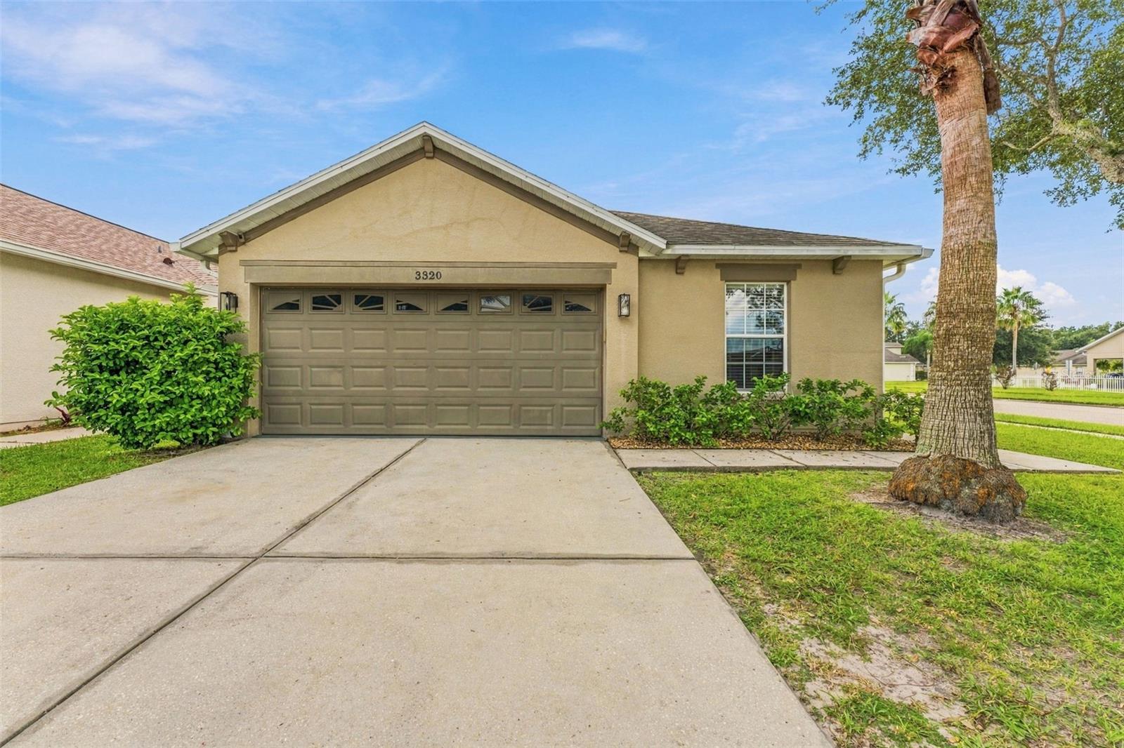 3320 CARDINAL FEATHER DR — photo 2