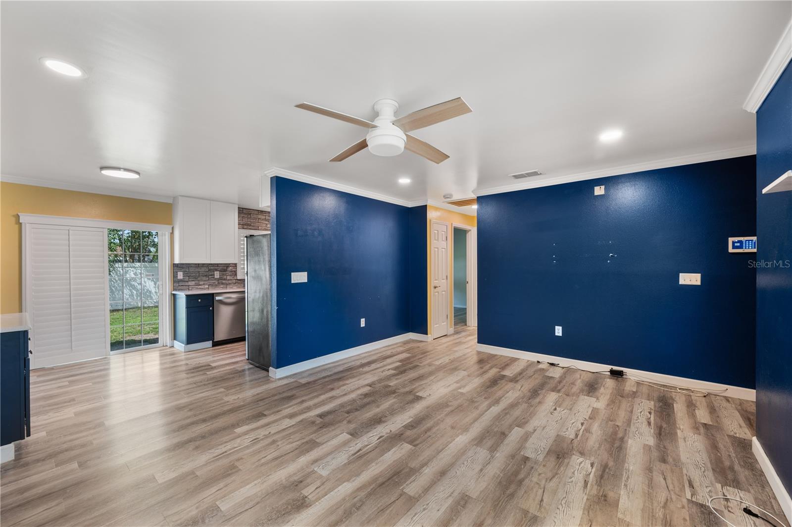 2262 HONEYCOMB LN — photo 4