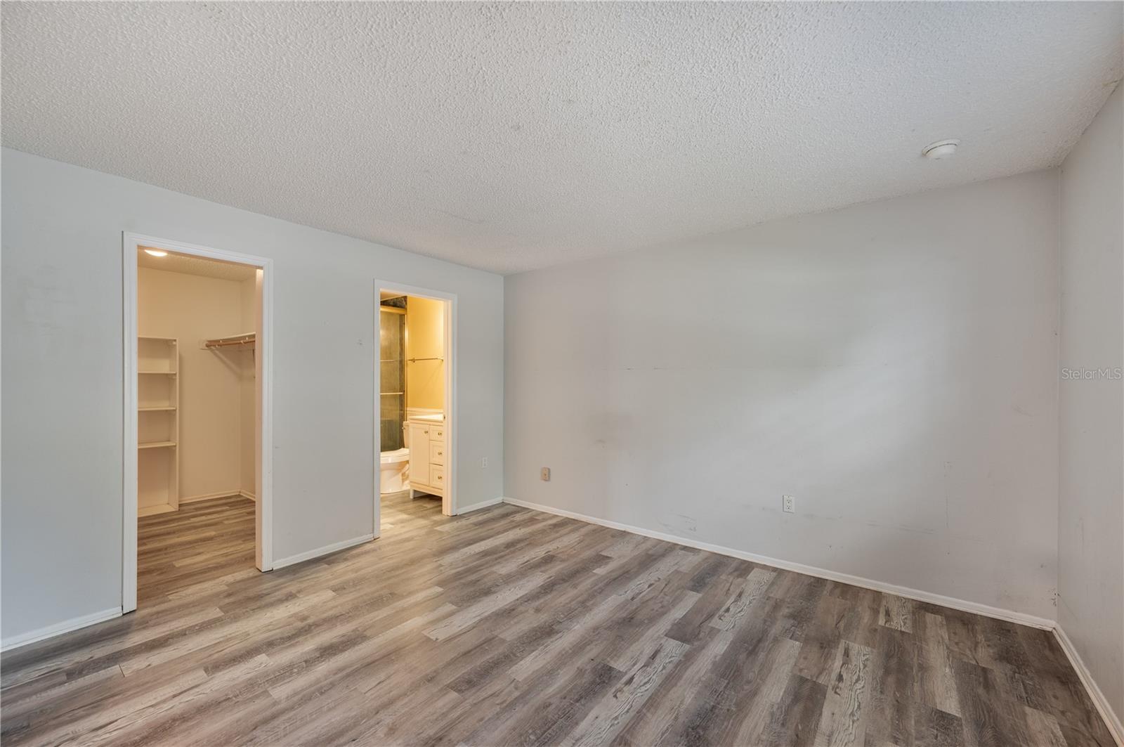 2262 HONEYCOMB LN — photo 9