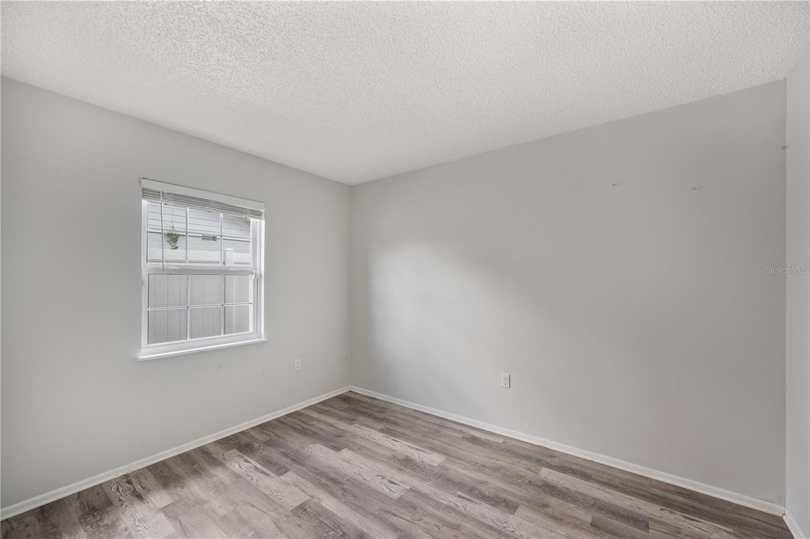 2262 HONEYCOMB LN — photo 13