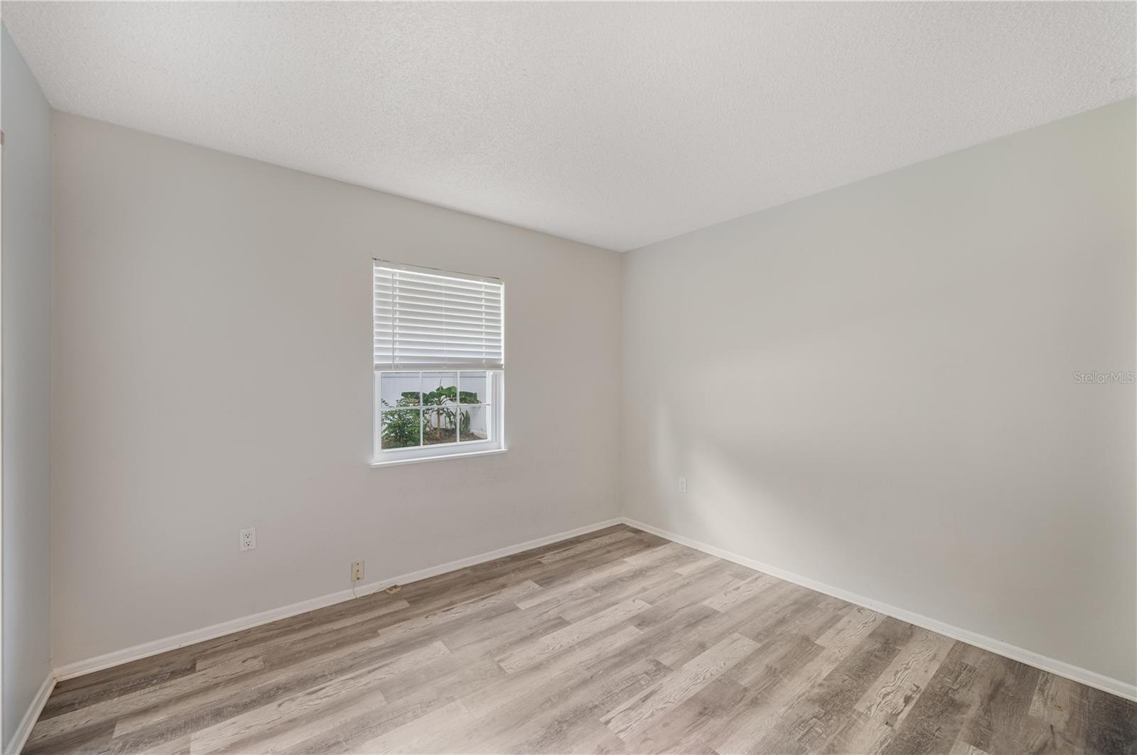 2262 HONEYCOMB LN — photo 16
