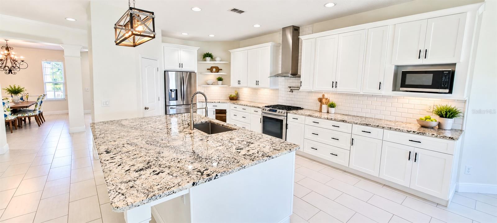 313 MERIN CT — photo 4