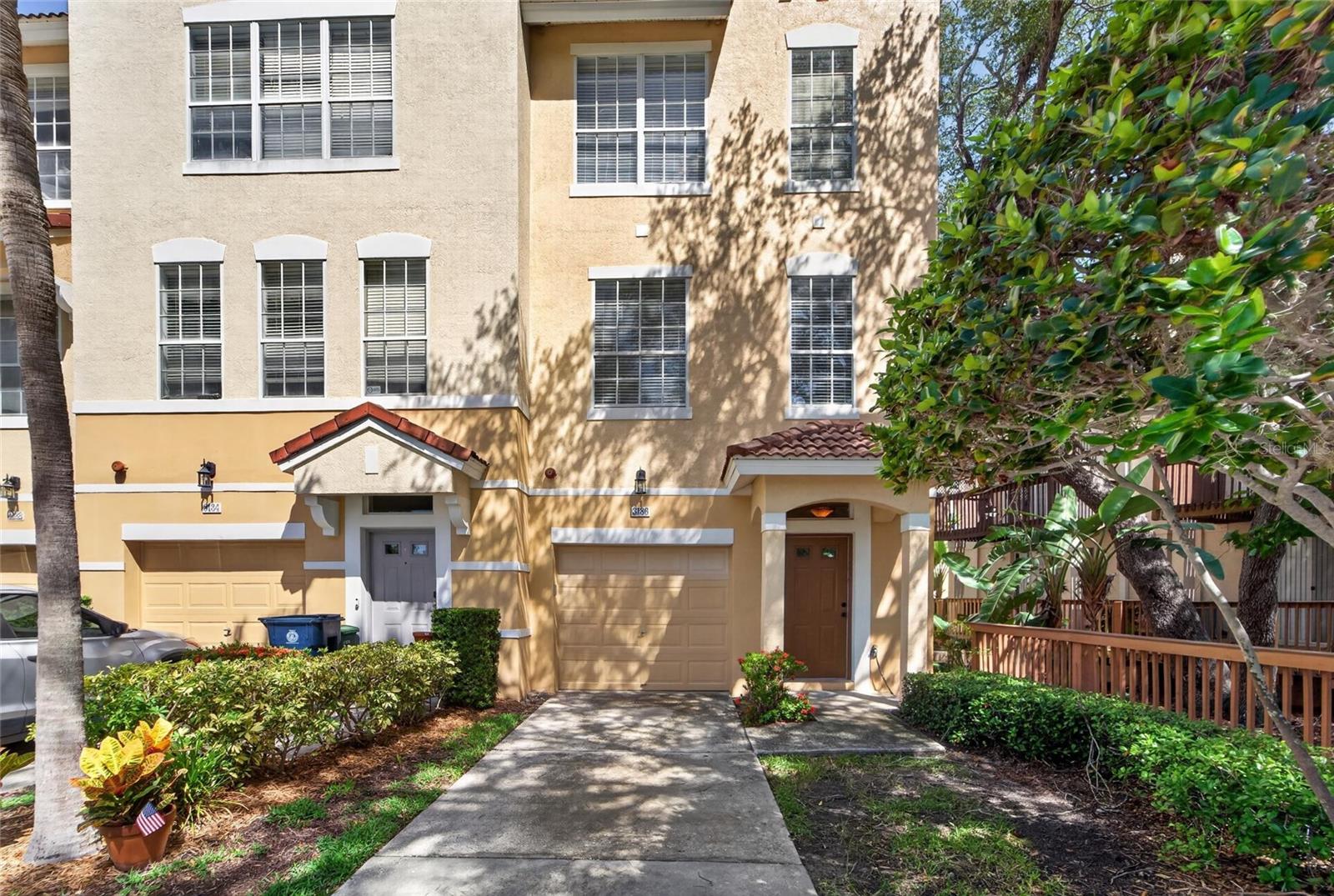 3186 BAYSHORE OAKS DR photo