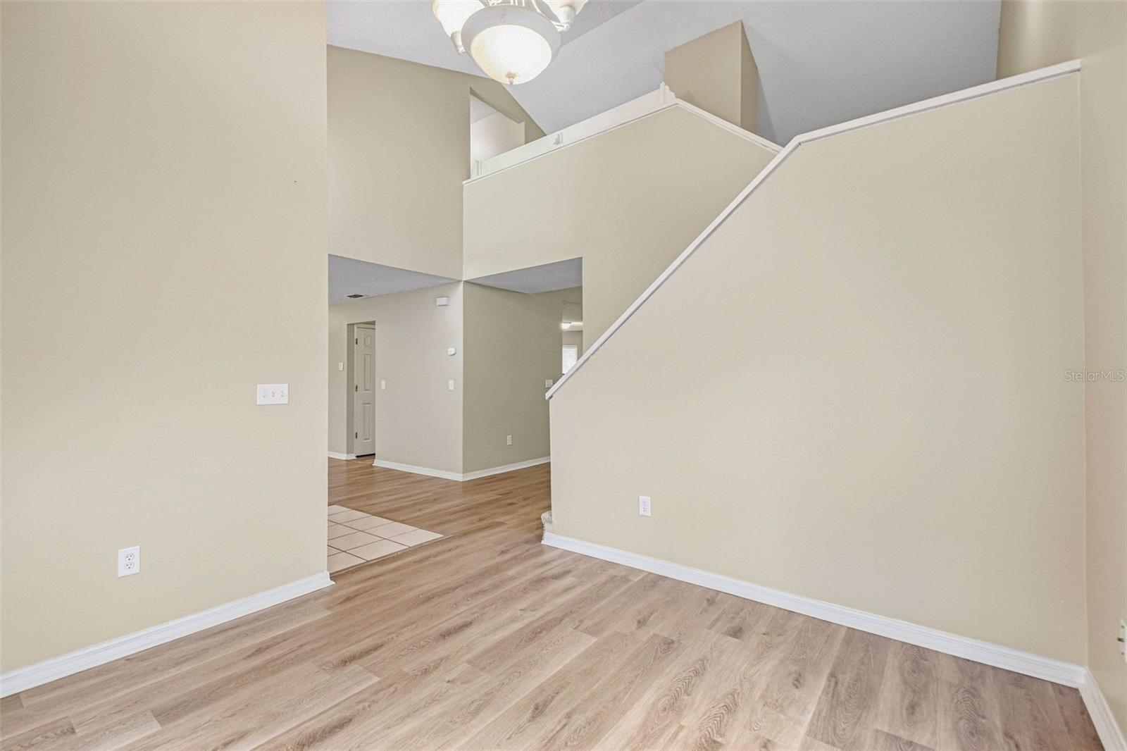 16102 WARDEN PL — photo 6