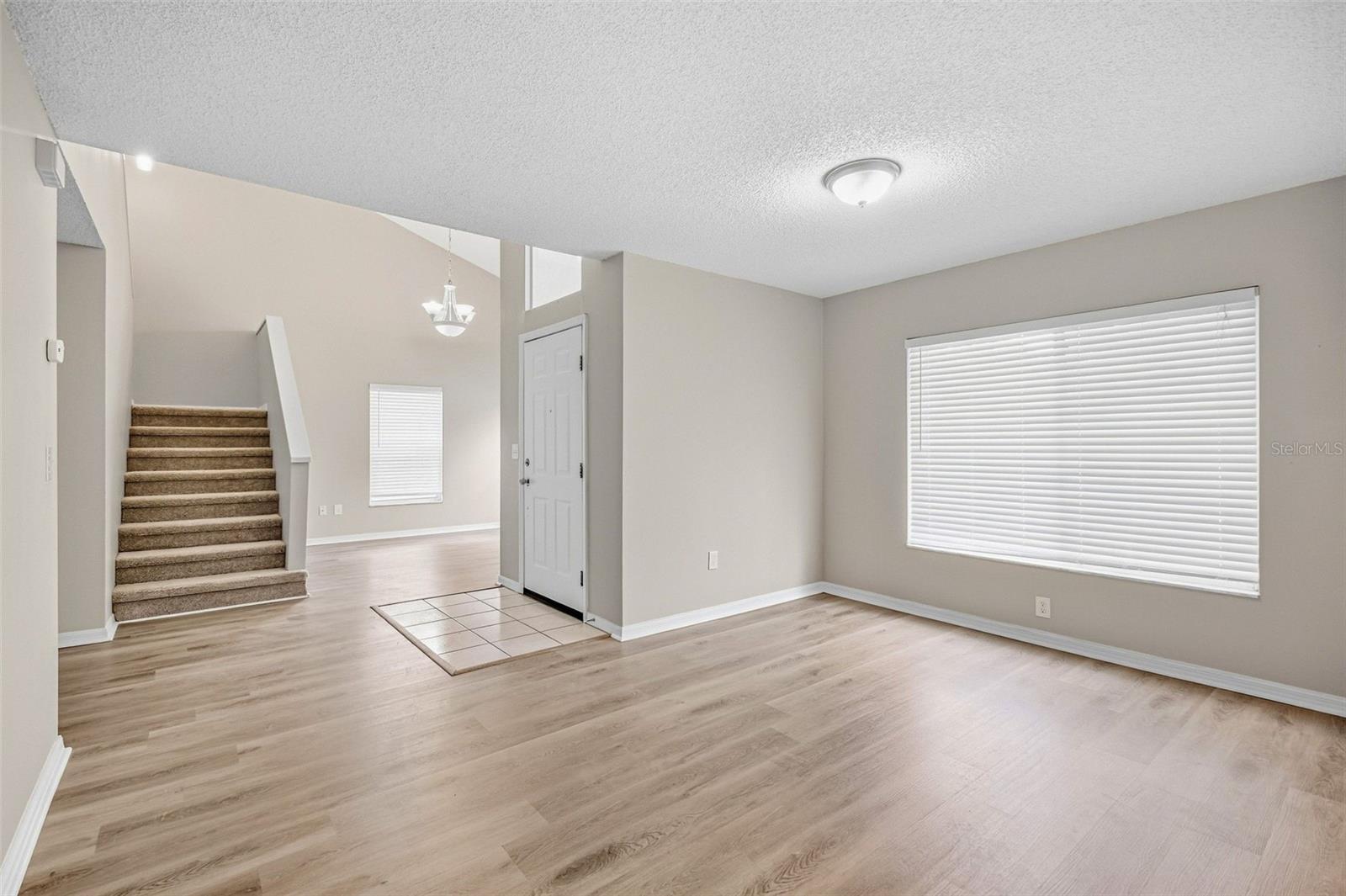 16102 WARDEN PL — photo 8