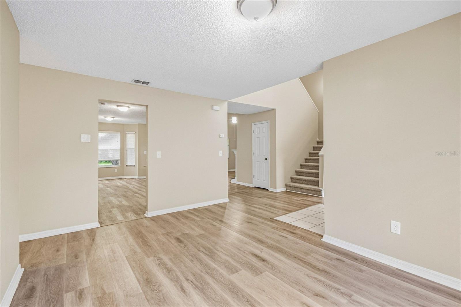 16102 WARDEN PL — photo 9