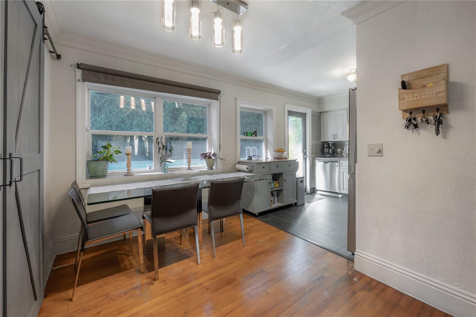 3138 W EUCLID AVE — photo 5