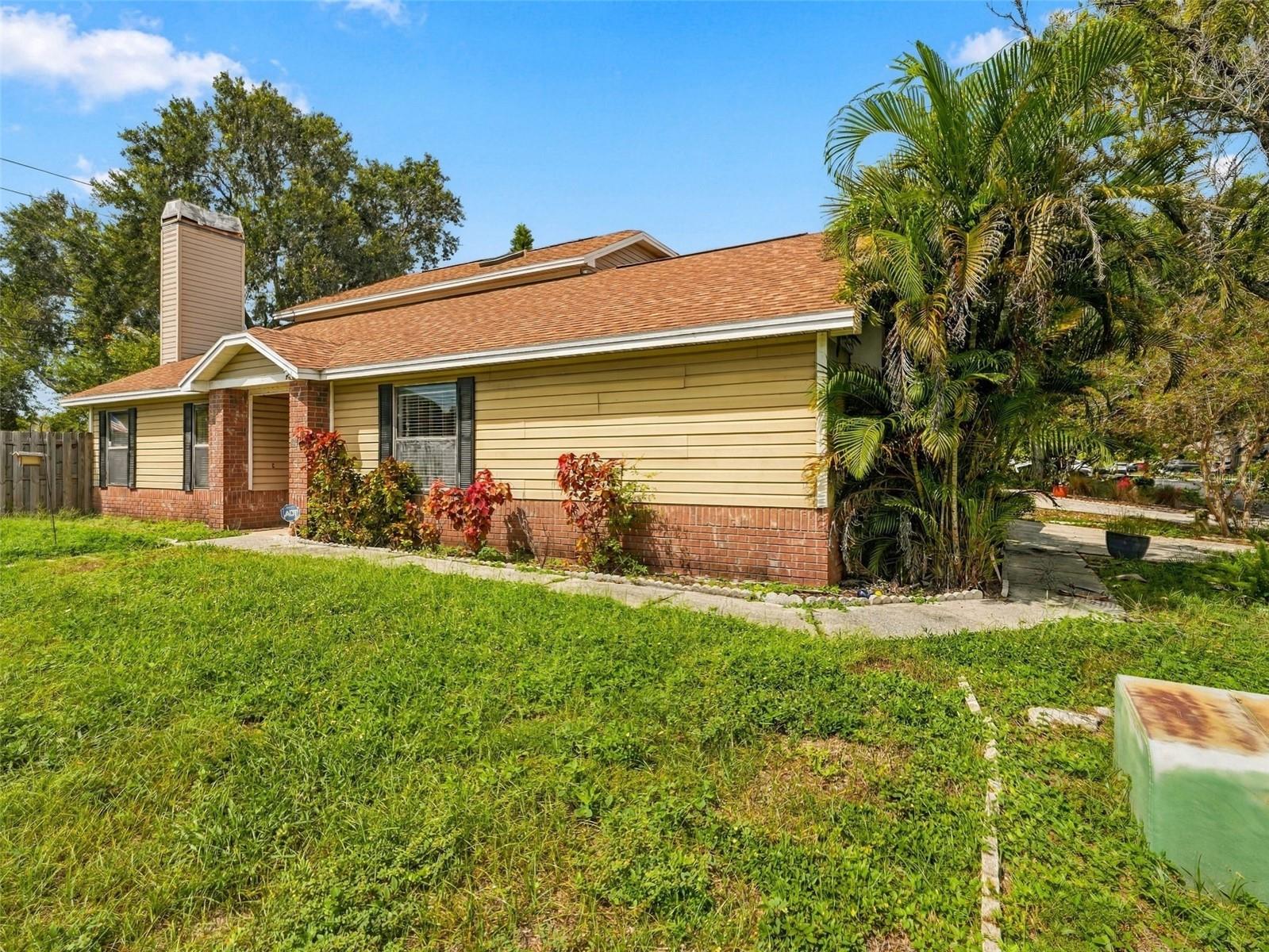 2184 SPRINGRAIN DR — photo 2